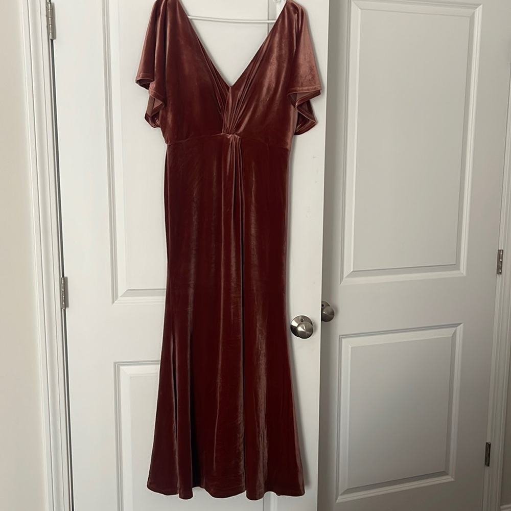 Terracotta Revelry the “Gwen” velvet dress size 12